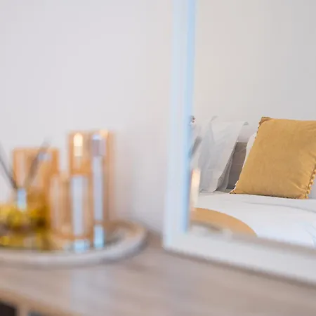 Apartment Artistas House *